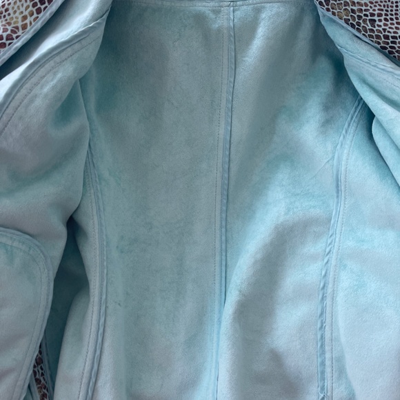 Ladies snakeskin zip up jacket - Picture 7 of 9